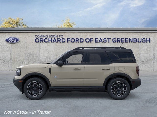 2025 Ford Bronco Sport Outer Banks photo 2