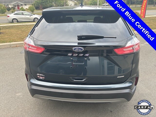 2022 Ford Edge SEL photo 3