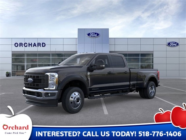 2026 Ford F-450 Super Duty XL's photo