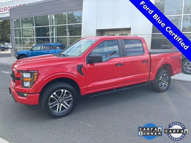 2023 Ford F-150 XL photo 2