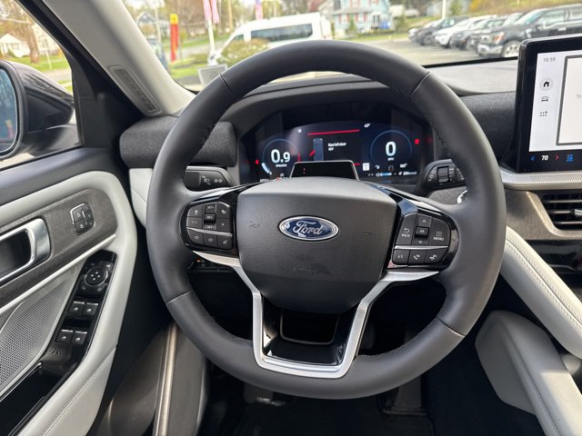 2026 Ford Explorer Platinum - Photo 21