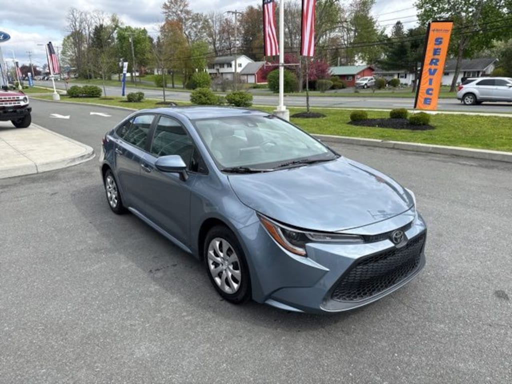 Used 2020 Toyota Corolla LE Sedan