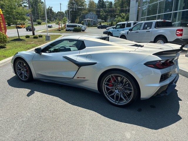 2024 Chevrolet Corvette Z06 Convertible 3LZ photo 3