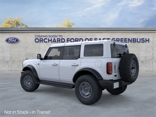 2025 Ford Bronco Outer Banks photo 4
