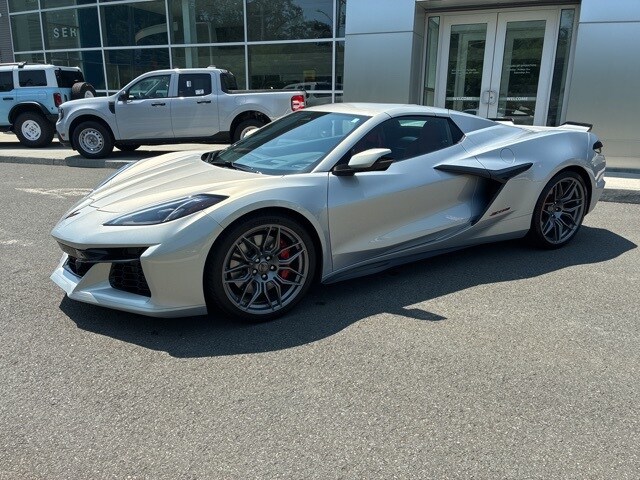 2024 Chevrolet Corvette Z06 Convertible 3LZ photo 2