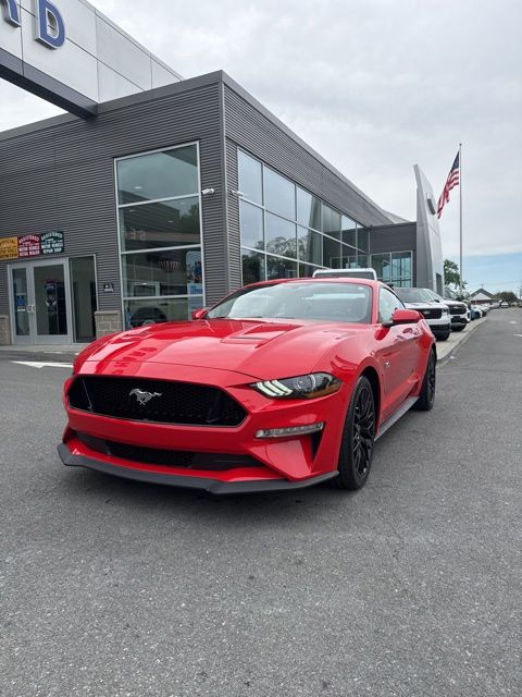 2020 Ford Mustang GT Coupe's photo