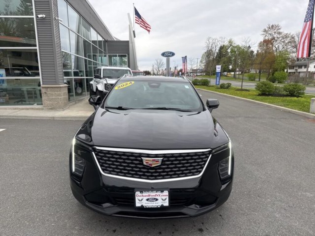 Certified 2024 Cadillac XT4 Premium Luxury SUV