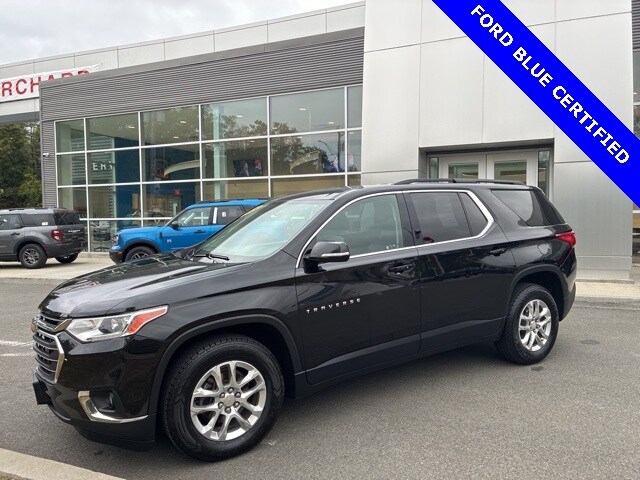 2020 Chevrolet Traverse 3LT photo 2