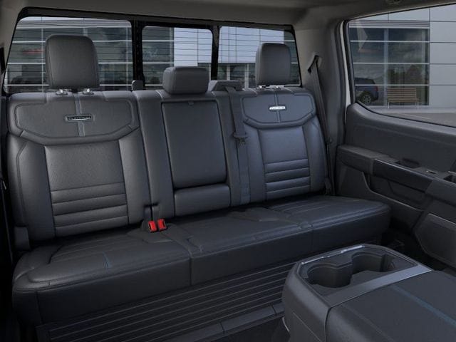 2026 Ford F-250 Super Duty Platinum - Photo 11