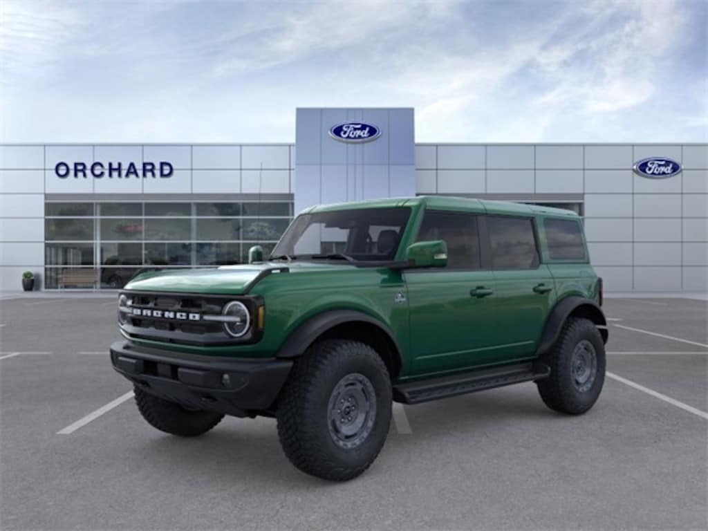 New 2025 Ford Bronco Outer Banks SUV