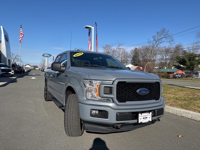 2019 Ford F-150 XL photo 3