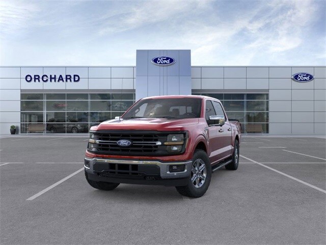 2025 Ford F-150 XLT photo 2