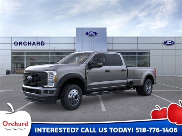 2026 Ford F-450 Super Duty XL's photo