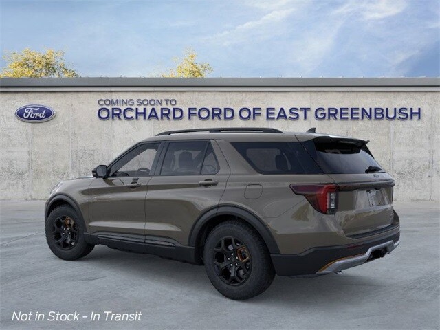 2026 Ford Explorer photo 3