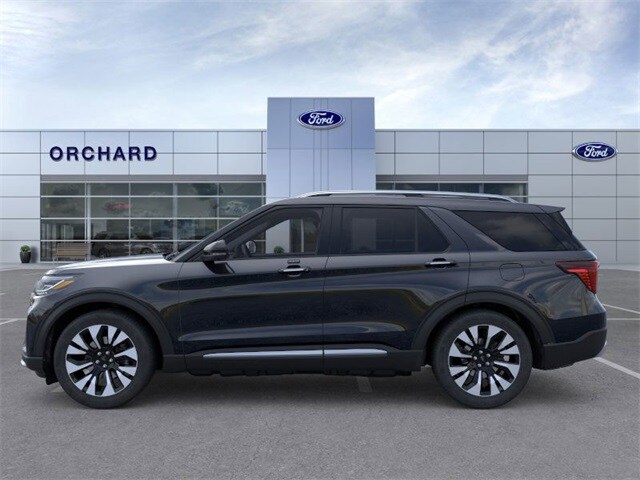 2026 Ford Explorer Platinum photo 2