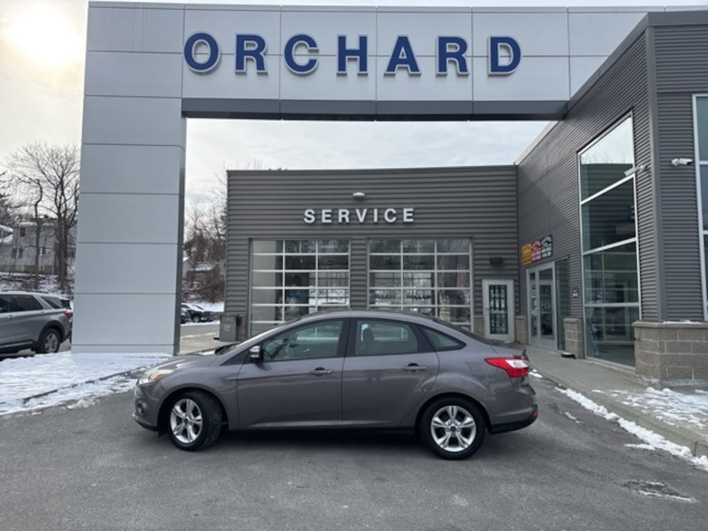 Used 2014 Ford Focus SE Sedan
