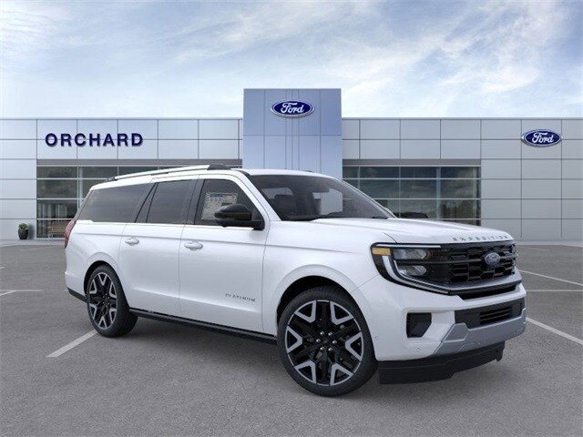 2026 Ford Expedition MAX photo 4