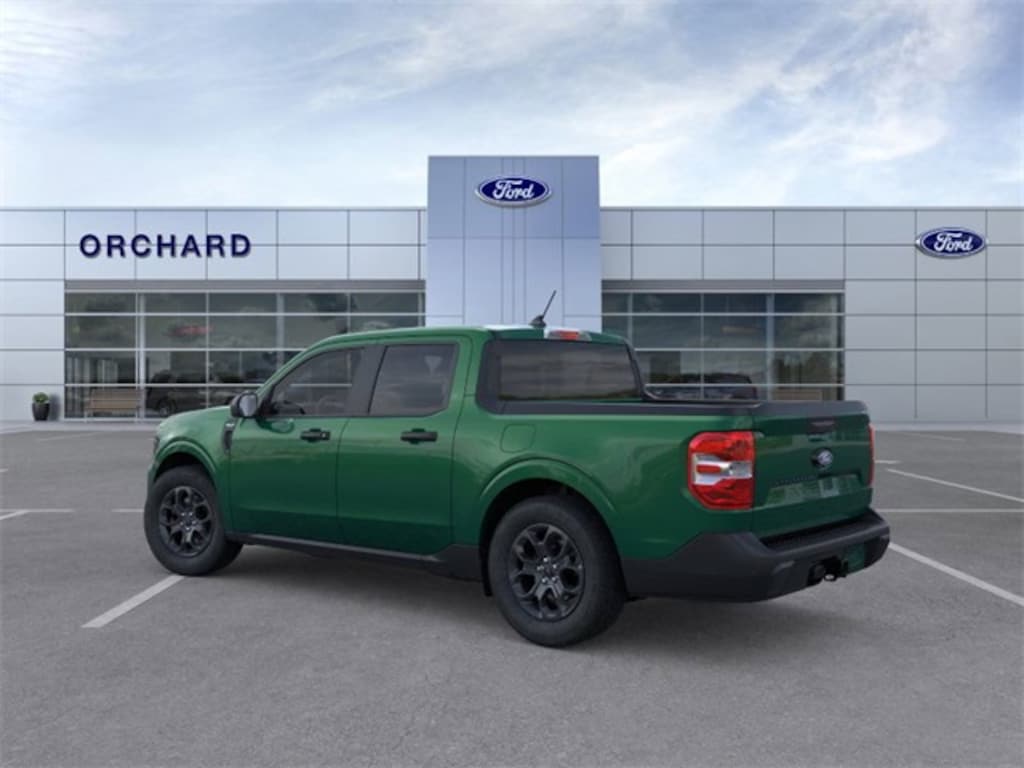 New 2025 Ford Maverick XLT Truck