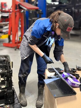 Staff member Maya Burgos from ID_78a7e7