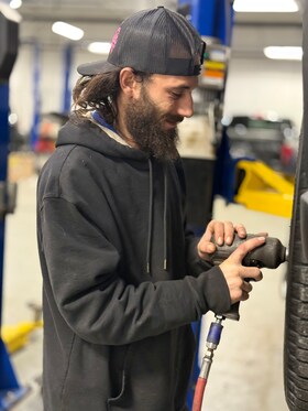 Staff member John Rossman  from ID_78a7e7