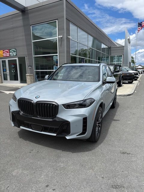 2024 BMW X5 xDrive40i's photo
