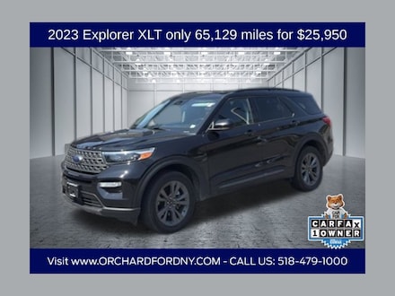 2023 Ford Explorer XLT SUV