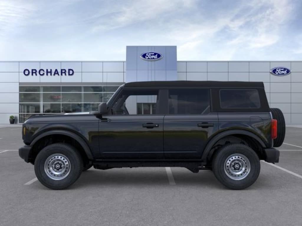Used 2025 Ford Bronco Base SUV