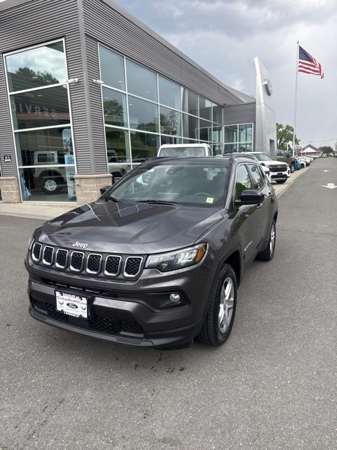 2024 Jeep Compass Latitude 4X4's photo