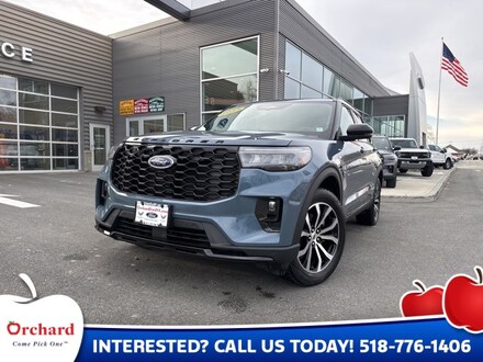 2025 Ford Explorer ST-Line SUV