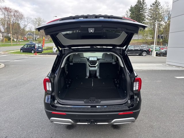 2026 Ford Explorer Platinum - Photo 9