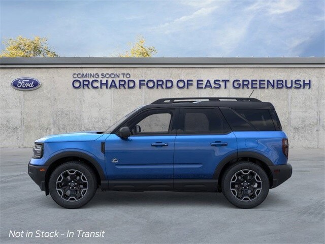 2025 Ford Bronco Sport Outer Banks photo 2
