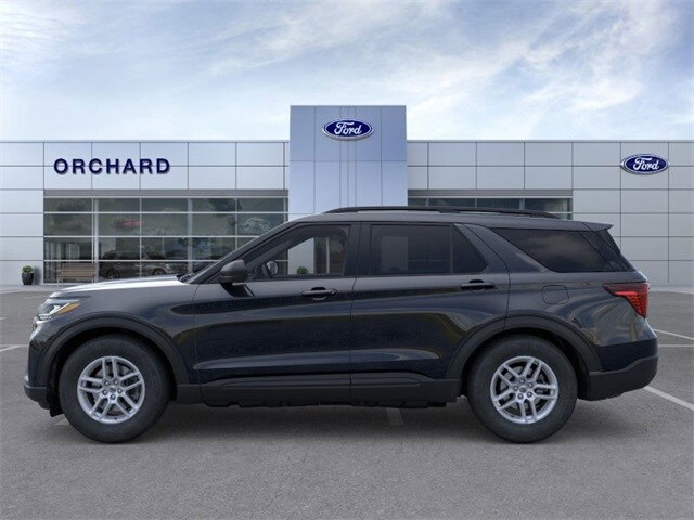 2026 Ford Explorer photo 2