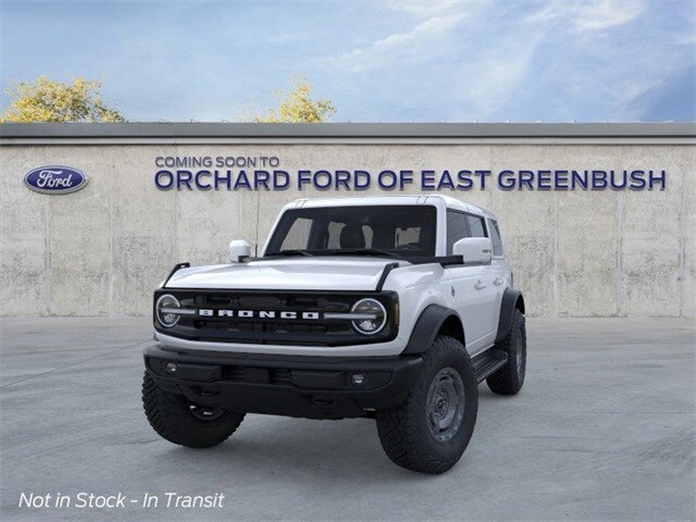 2025 Ford Bronco Outer Banks photo 2