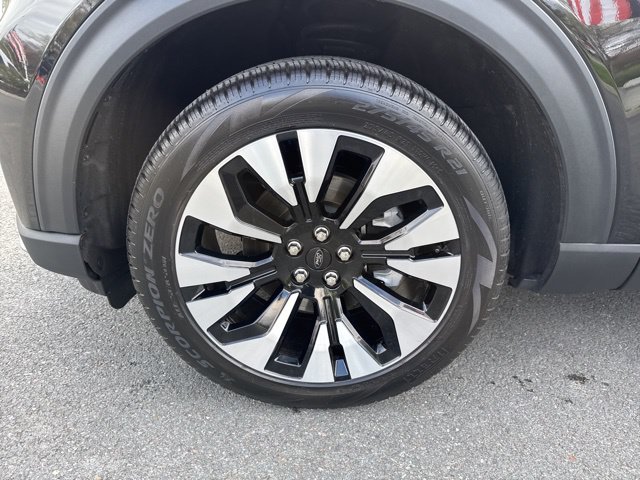 2026 Ford Explorer Platinum - Photo 11
