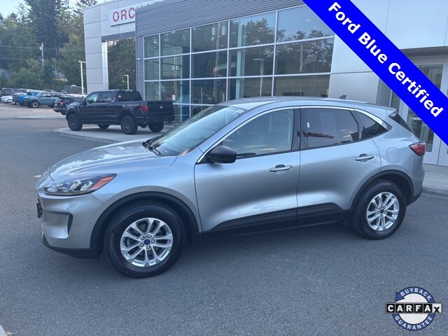 2022 Ford Escape SE photo 2