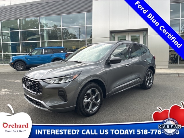 2023 Ford Escape ST-Line's photo