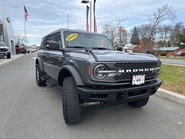2024 Ford Bronco Badlands photo 4