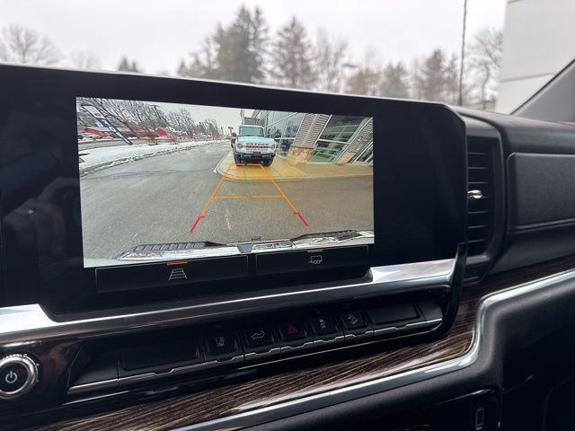 2024 Gmc Sierra SLE photo 2