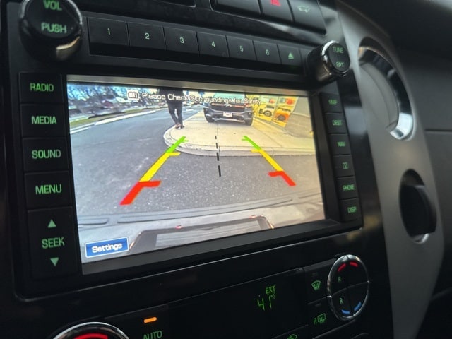 2013 Ford Expedition Limited photo 2