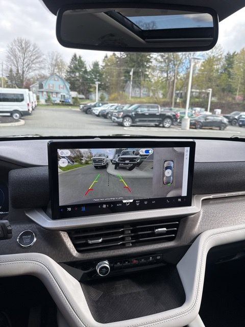 2026 Ford Explorer Platinum - Photo 28