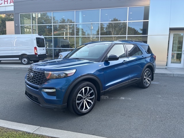 2022 Ford Explorer ST-Line