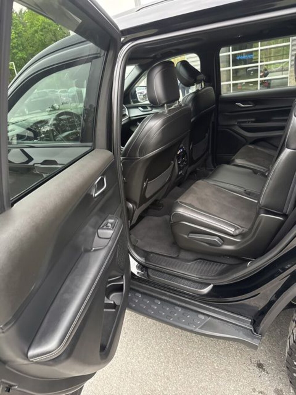 Certified 2023 Jeep Grand Cherokee L Altitude SUV