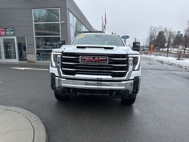 2024 Gmc Sierra SLE photo 4