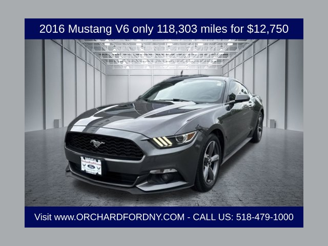  Ford Mustang