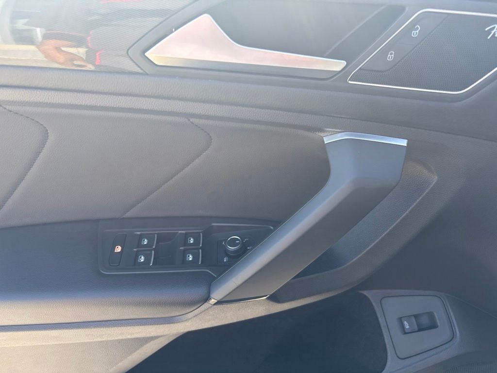 2019 Volkswagen Tiguan SEL Premium - Photo 10