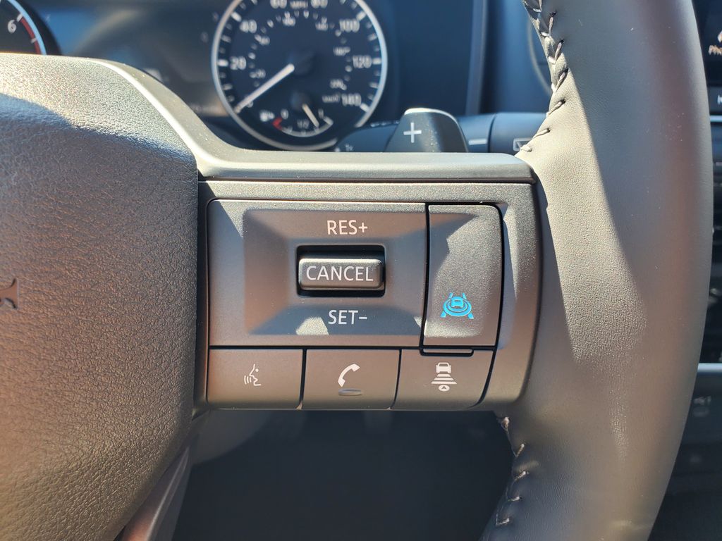 2026 Nissan Rogue SV - Photo 11