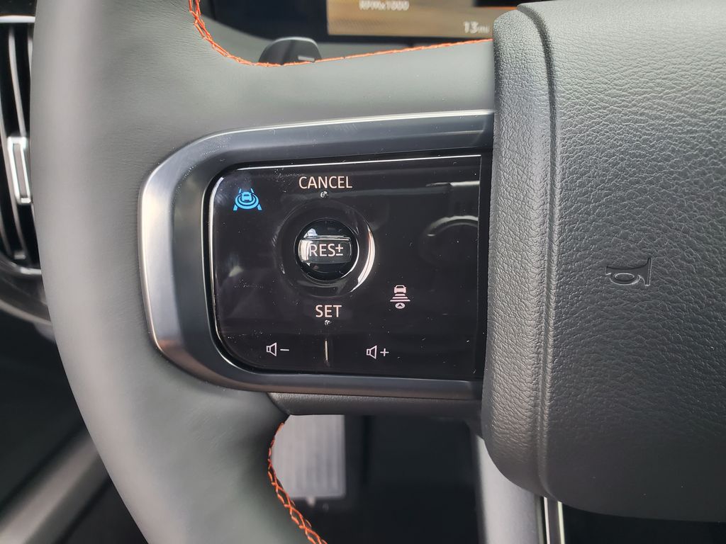 2026 Nissan Armada PRO-4X - Photo 15