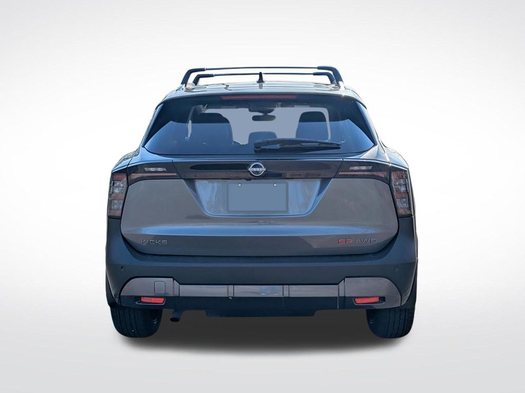 New 2026 Nissan Kicks SR SUV