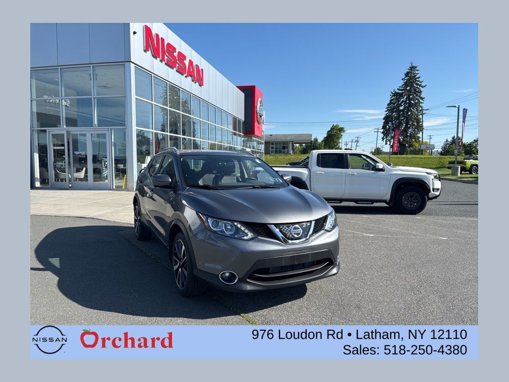2018 Nissan Rogue Sport SL AWD's photo