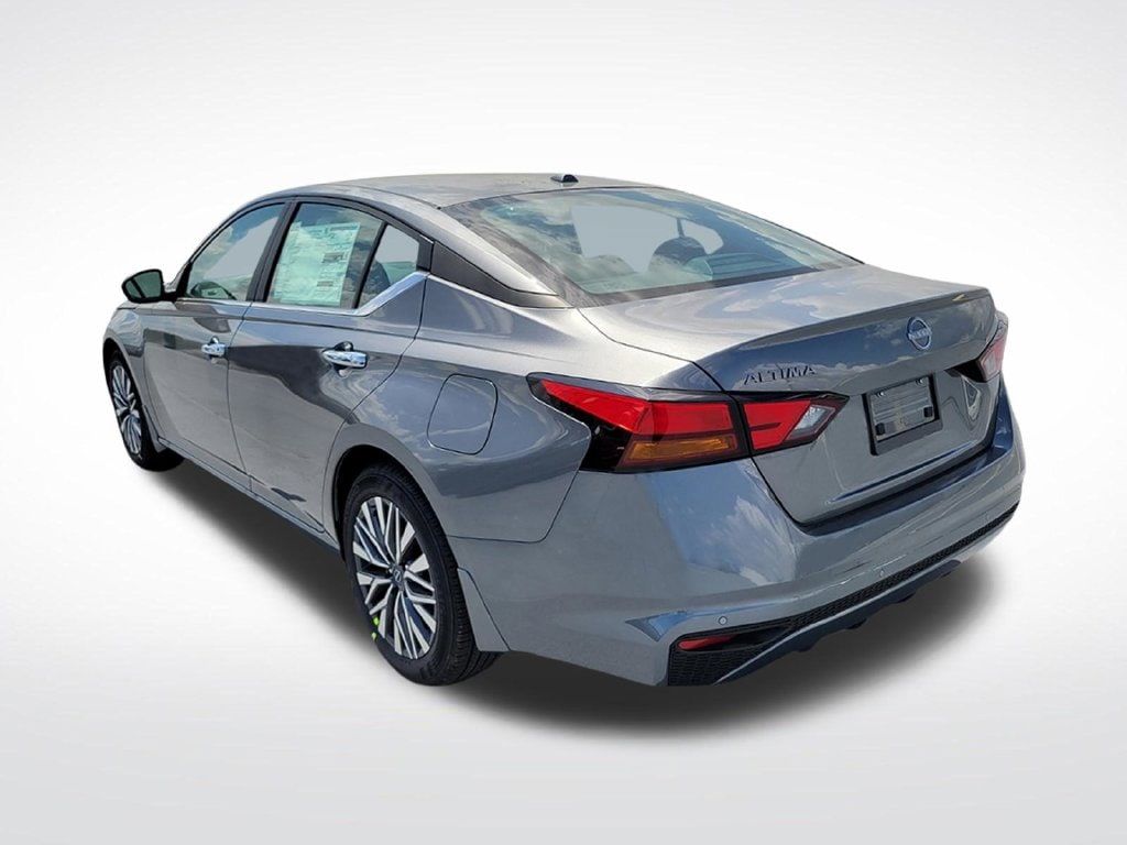 New 2026 Nissan Altima 2.5 SV Sedan